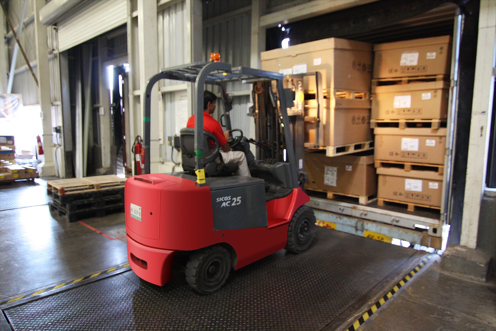 Forklift 835342 1920
